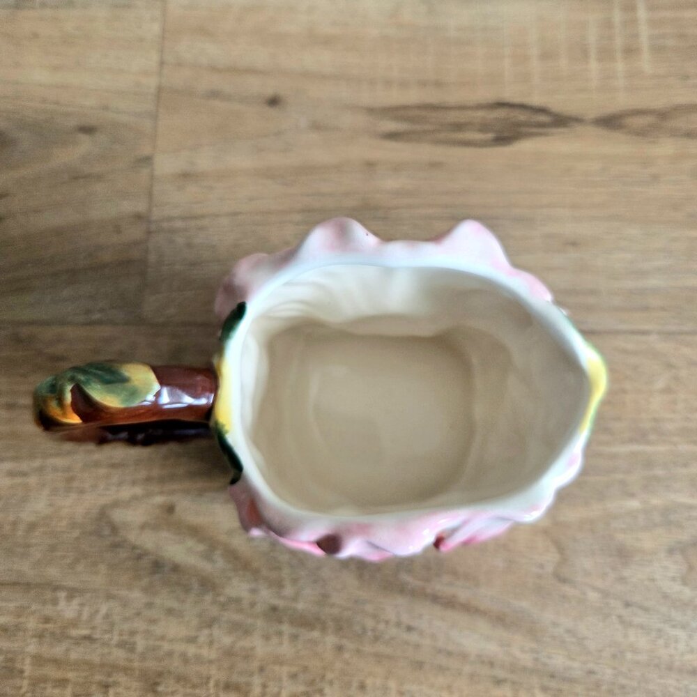 Vintage ceramic mug with large pink flower design. - Picture 5 of 7